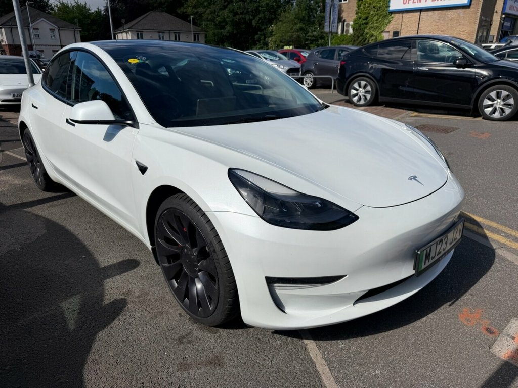 Tesla Model 3 Saloon MJ23JZV White #2