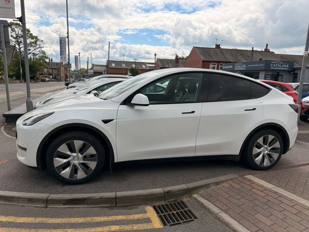 Tesla Model Y Suv MT23YHK White #5