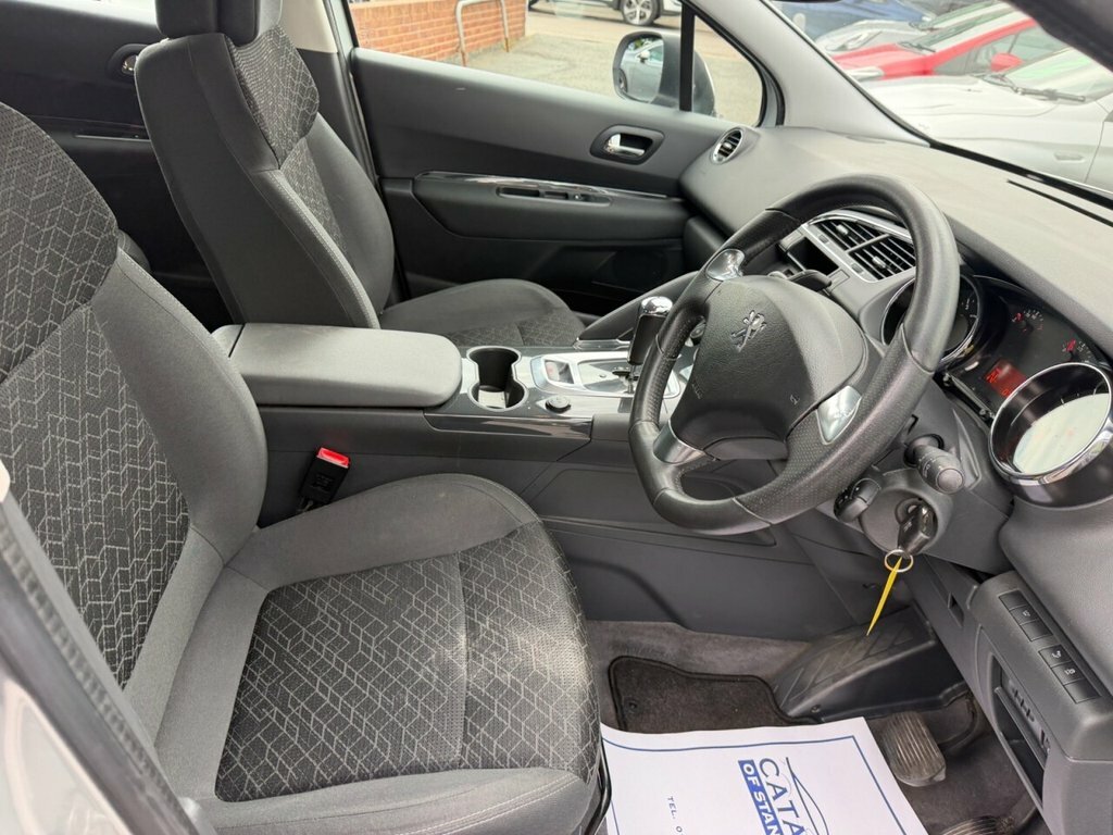 Peugeot 3008 1.6 E-hdi Active Grey #26