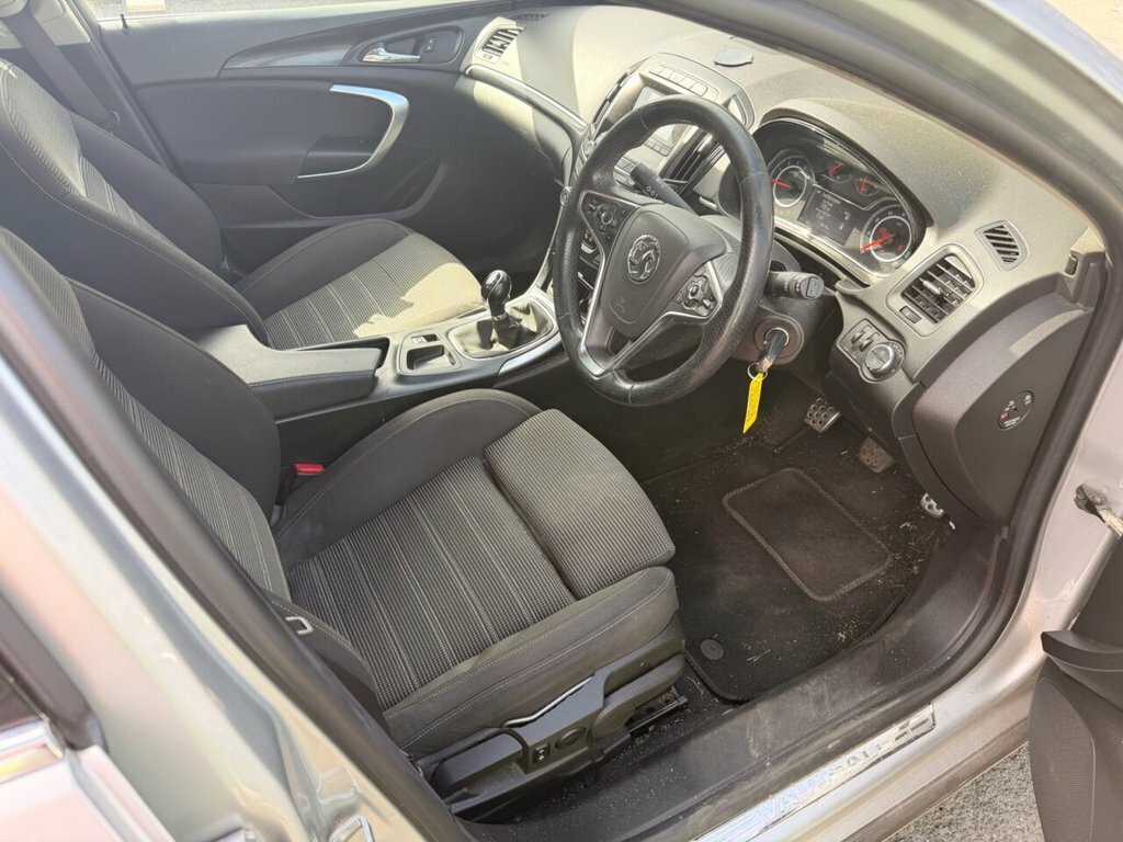 Vauxhall Insignia 1.8 16V Design Euro 5 Silver #8