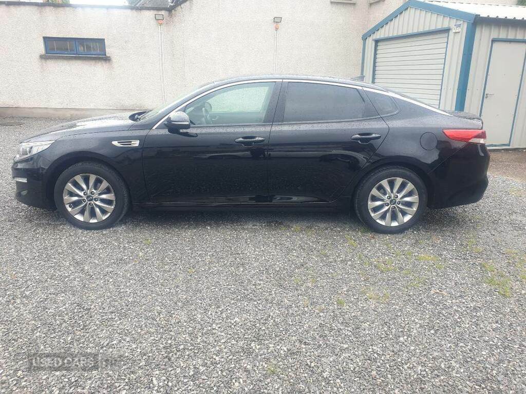 Kia Optima 1.7 Crdi Isg 2 Black #2