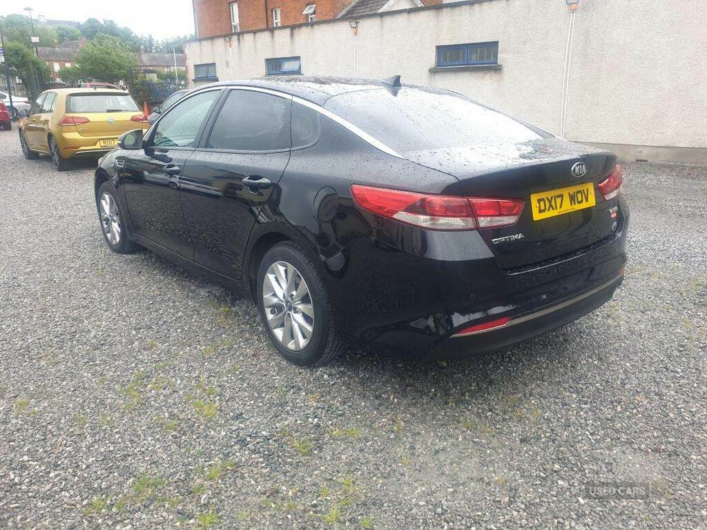 Kia Optima 1.7 Crdi Isg 2 Black #3