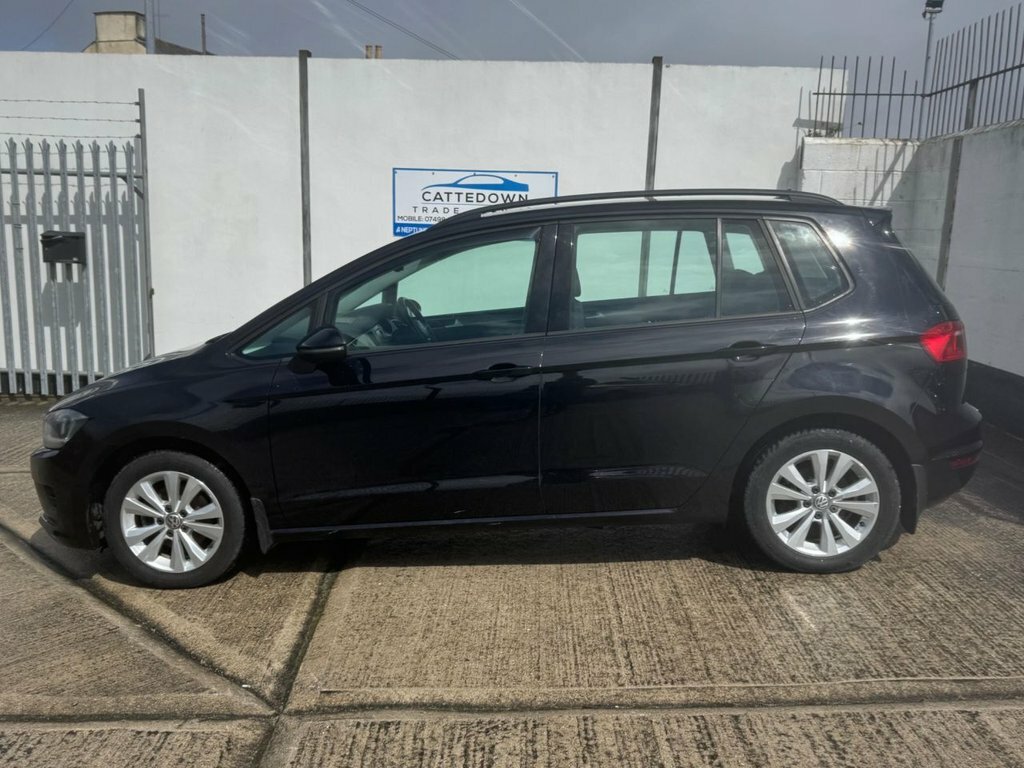 Volkswagen Golf SV 1.4L Se Black #2