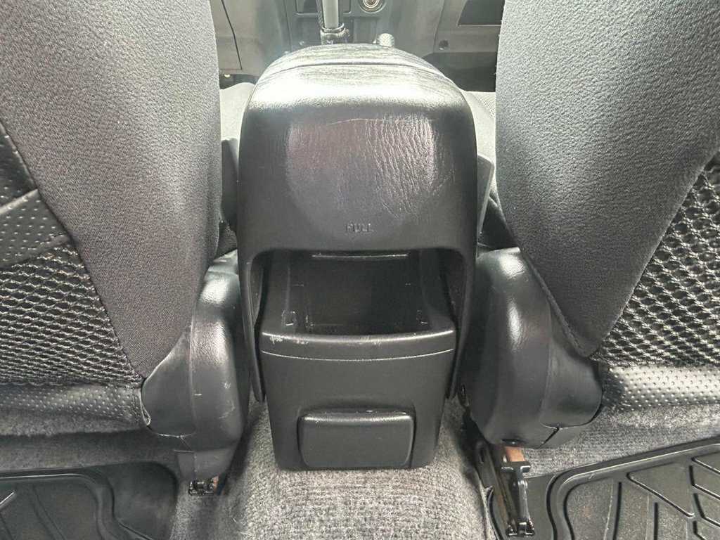Toyota Rav 4 Suv 2.0 Vvt-i Xt5 4Wd 200505 Silver #19