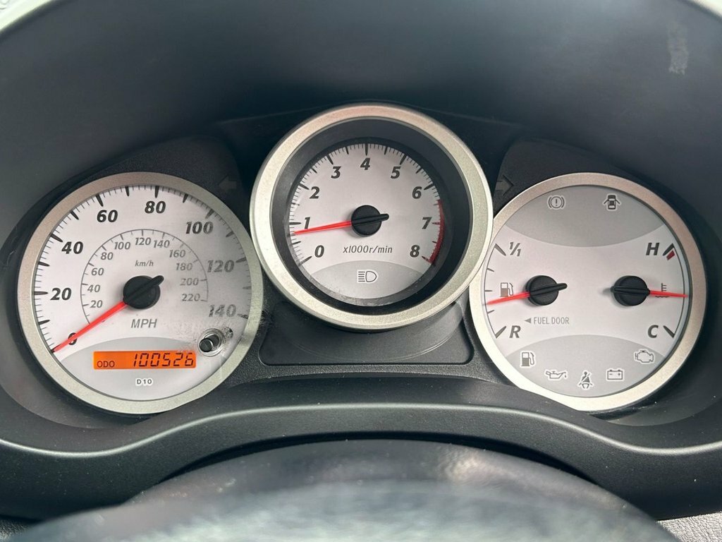 Toyota Rav 4 Suv 2.0 Vvt-i Xt5 4Wd 200505 Silver #40