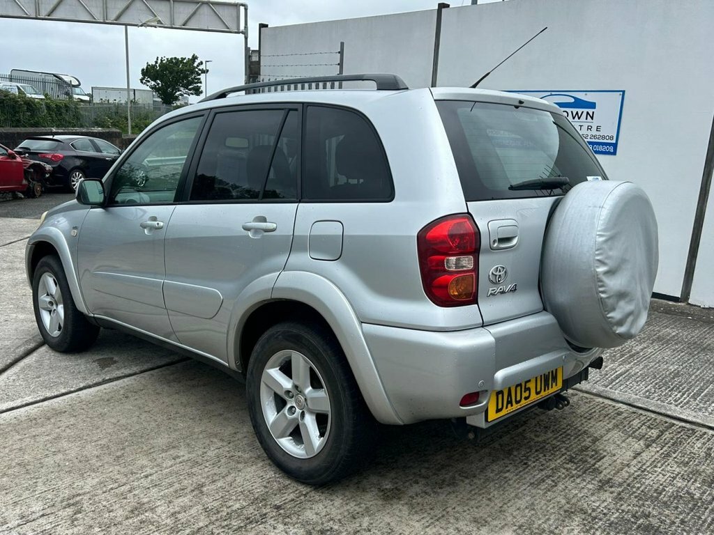 Toyota Rav 4 2L Xt-r Silver #3