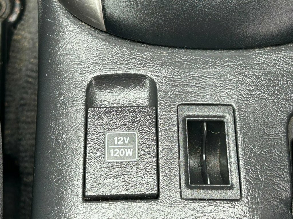 Toyota Rav 4 Suv 2.0 Vvt-i Xt5 4Wd 200505 Silver #29