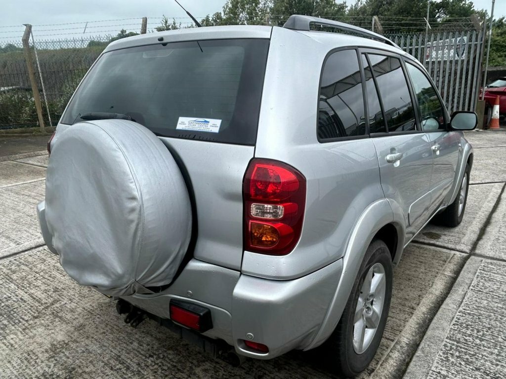 Toyota Rav 4 Suv 2.0 Vvt-i Xt5 4Wd 200505 Silver #10