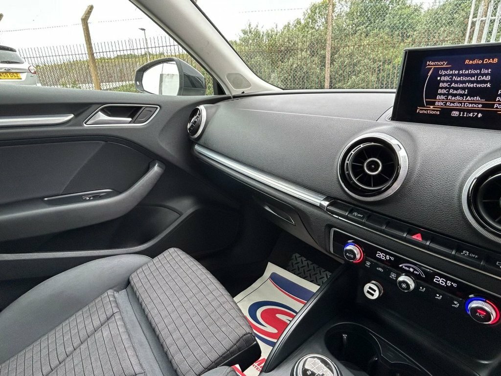 Audi A3 1.4L Tfsi S Line Red #30