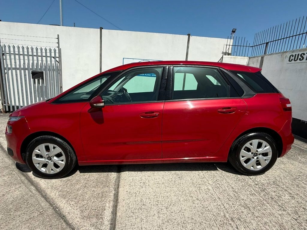 Citroen C4 Picasso 1.6L Vtr Red #2