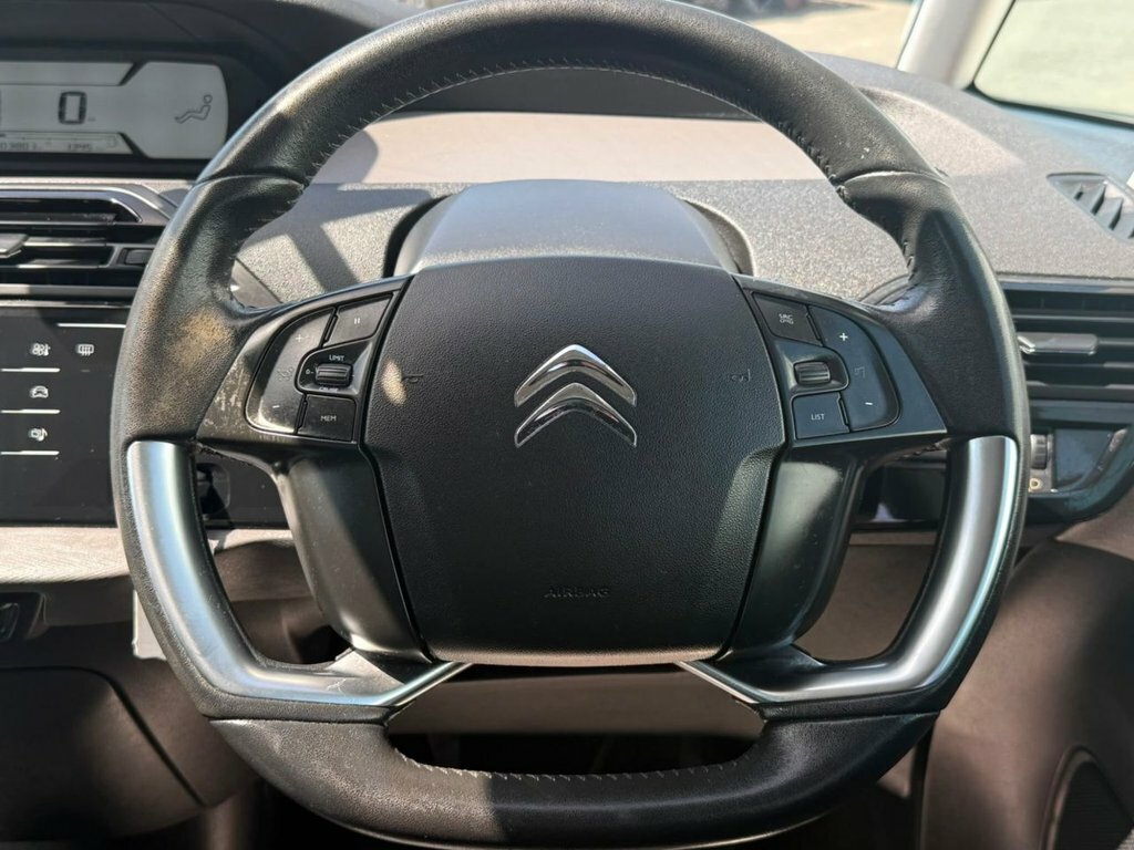 Citroen C4 Picasso Picasso E White #26