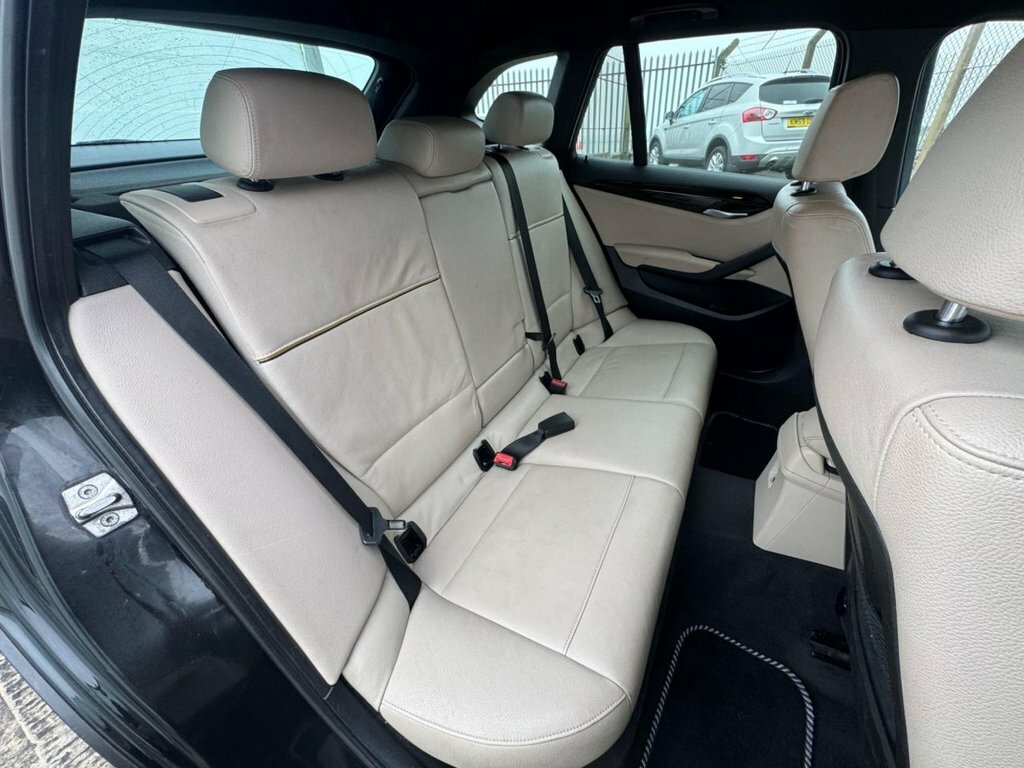 BMW X1 Xdrive 20D Se Blue #12
