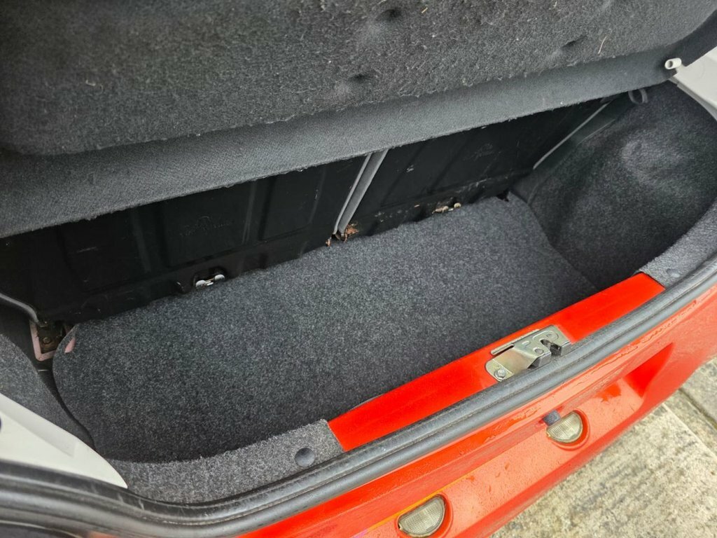 Toyota Aygo 1L Fire Orange #6