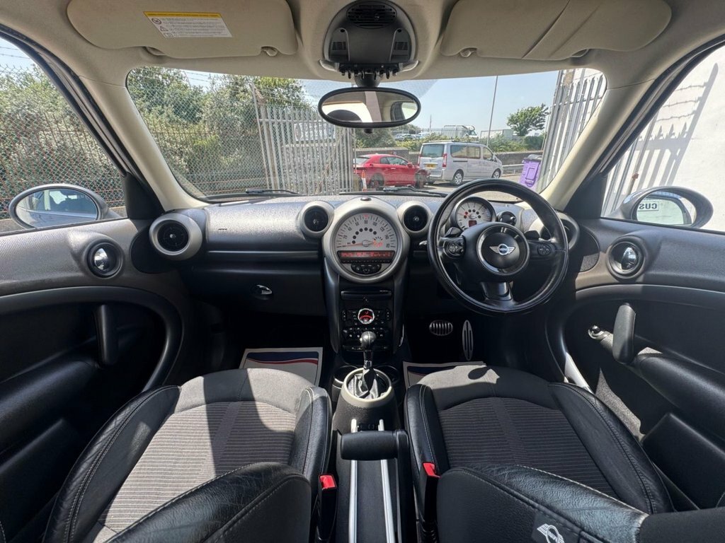 Mini Countryman Cooper S White #15