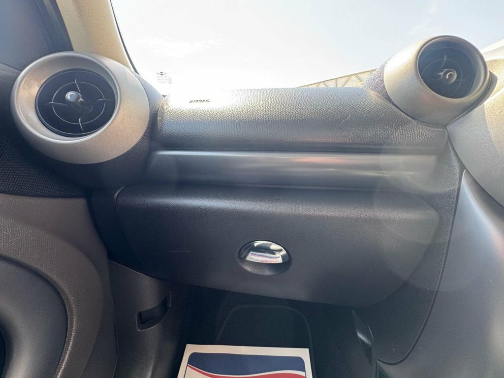 Mini Countryman Cooper S White #29