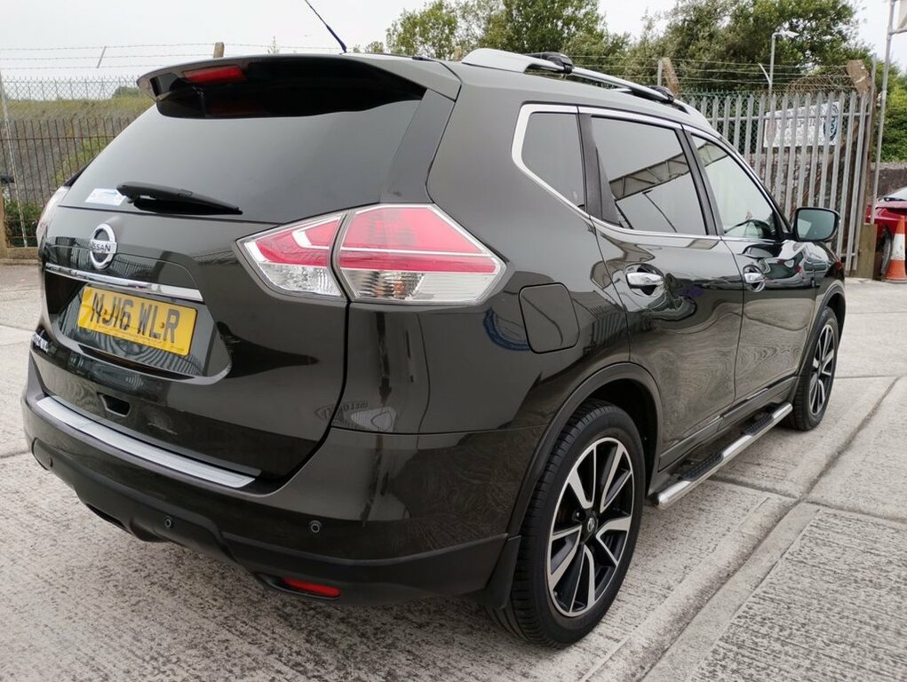 Nissan X-Trail Dci N-tec Black #8