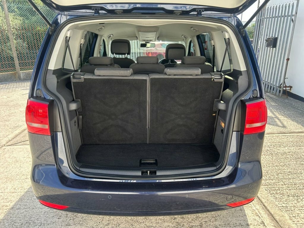 Volkswagen Touran 1.6L Se Blue #5