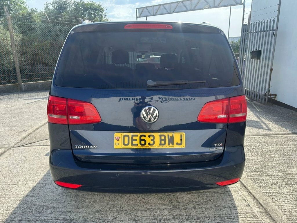 Volkswagen Touran 1.6L Se Blue #4