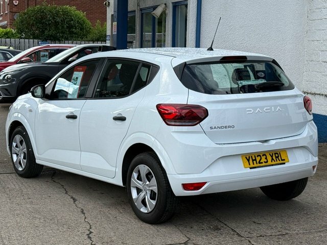 Dacia Sandero Tce Essential Hatchback YH23XRL White #4