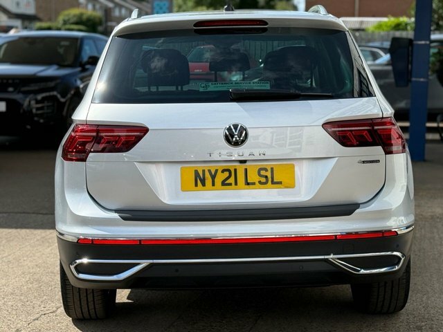 Volkswagen Tiguan Tdi Elegance Suv NY21LSL Silver #5