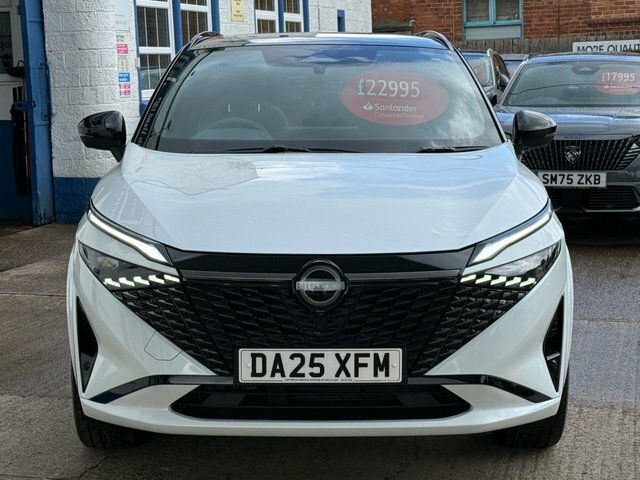 Nissan Qashqai Dig-t Mhev N-design Suv DA25XFM White #2