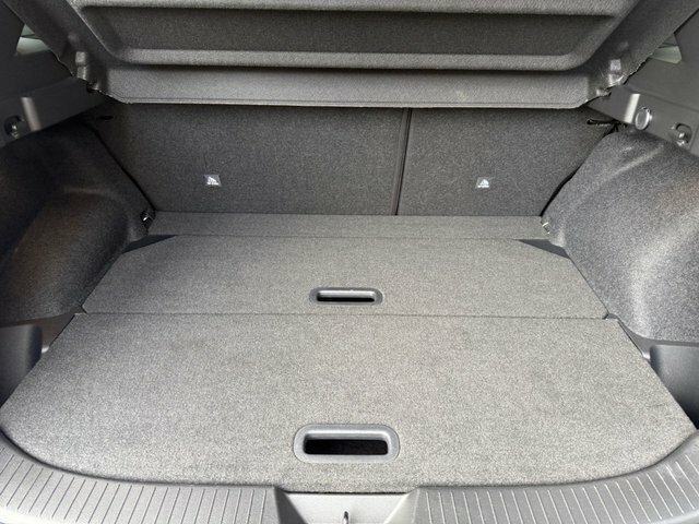 Nissan Qashqai Dig-t Mhev N-design Suv DA25XFM White #6