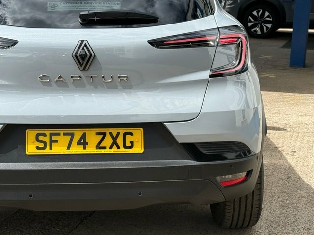 Renault Captur 1.6 E-tech Full Hybrid 145 Techno Grey #34