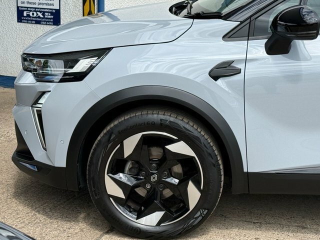 Renault Captur 1.6 E-tech Full Hybrid 145 Techno Grey #24