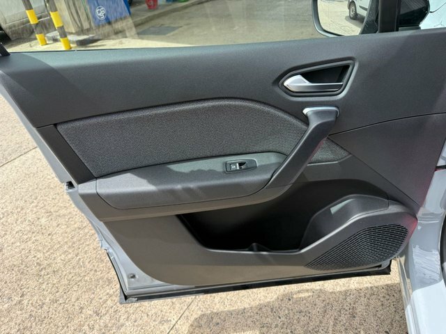 Renault Captur 1.6 E-tech Full Hybrid 145 Techno Grey #52