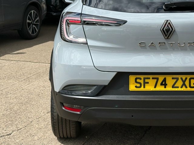 Renault Captur 1.6 E-tech Full Hybrid 145 Techno Grey #31