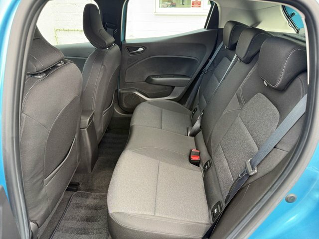 Renault Clio Play Tce White #42