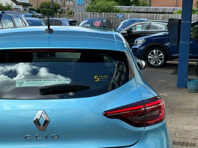 Renault Clio Play Tce White #29