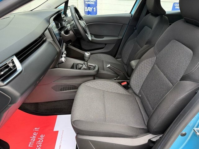 Renault Clio Play Tce White #48