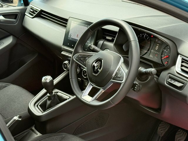 Renault Clio Play Tce White #54