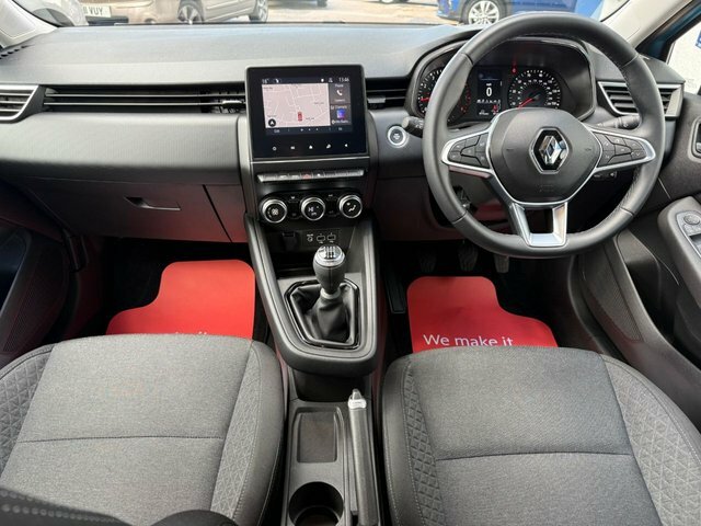 Renault Clio Play Tce White #45