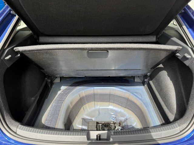 Volkswagen Taigo Match Blue #41