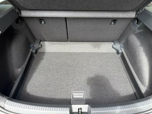 Volkswagen Taigo Match Blue #40