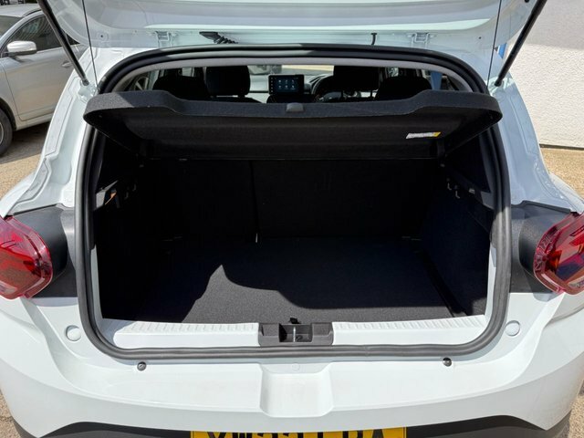 Dacia Sandero Stepway 1.0 Tce Expression Hatchback Eur White #6