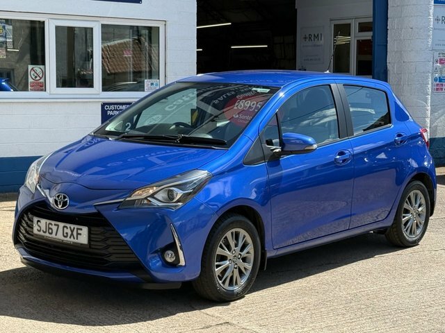 Toyota Yaris 1.5 Vvt-i Icon Hatchback Euro 6 Blue