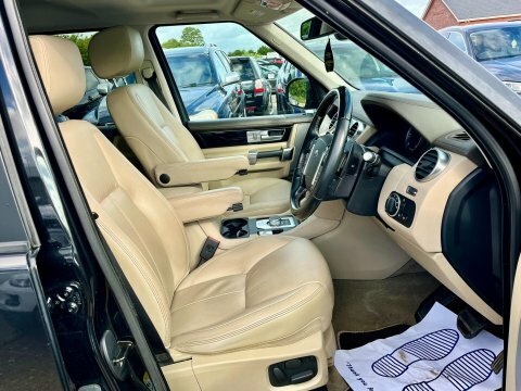 Land Rover Discovery 3 .0 Sd V6 Black #4