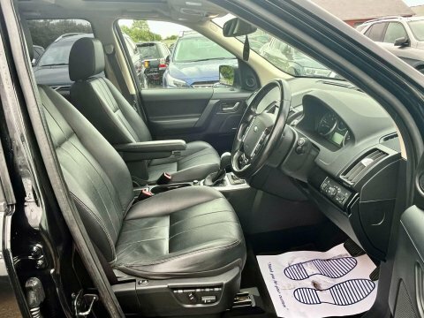 Land Rover Freelander 2 2.2 Sd4 Hse Black #4