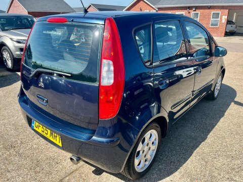 Mitsubishi Colt 1.1 Black Black #14