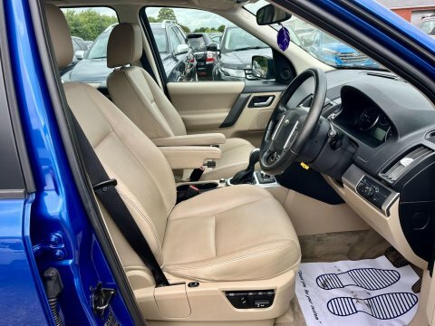Land Rover Freelander 2 2.2 Td4 Se Blue #4