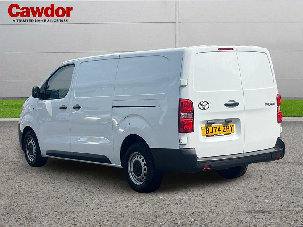 Toyota PROACE Active BJ74ZHY White #5