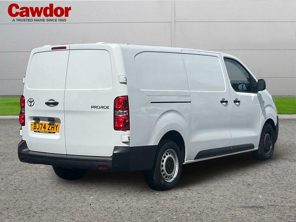 Toyota PROACE Active BJ74ZHY White #3