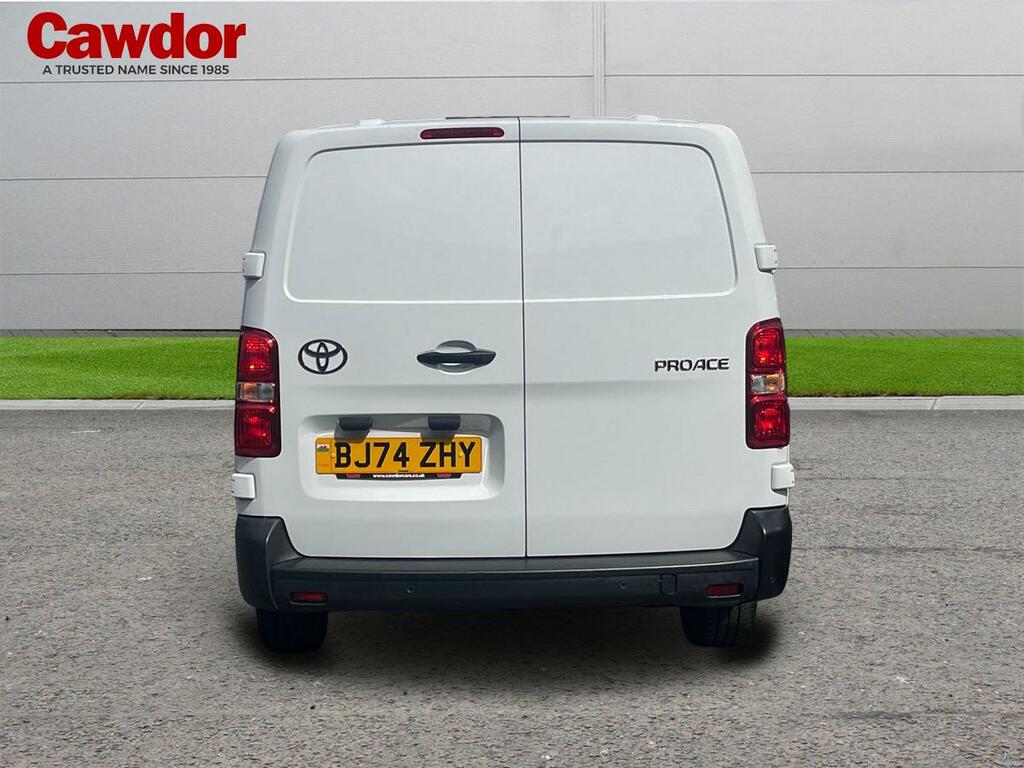Toyota PROACE Active BJ74ZHY White #4