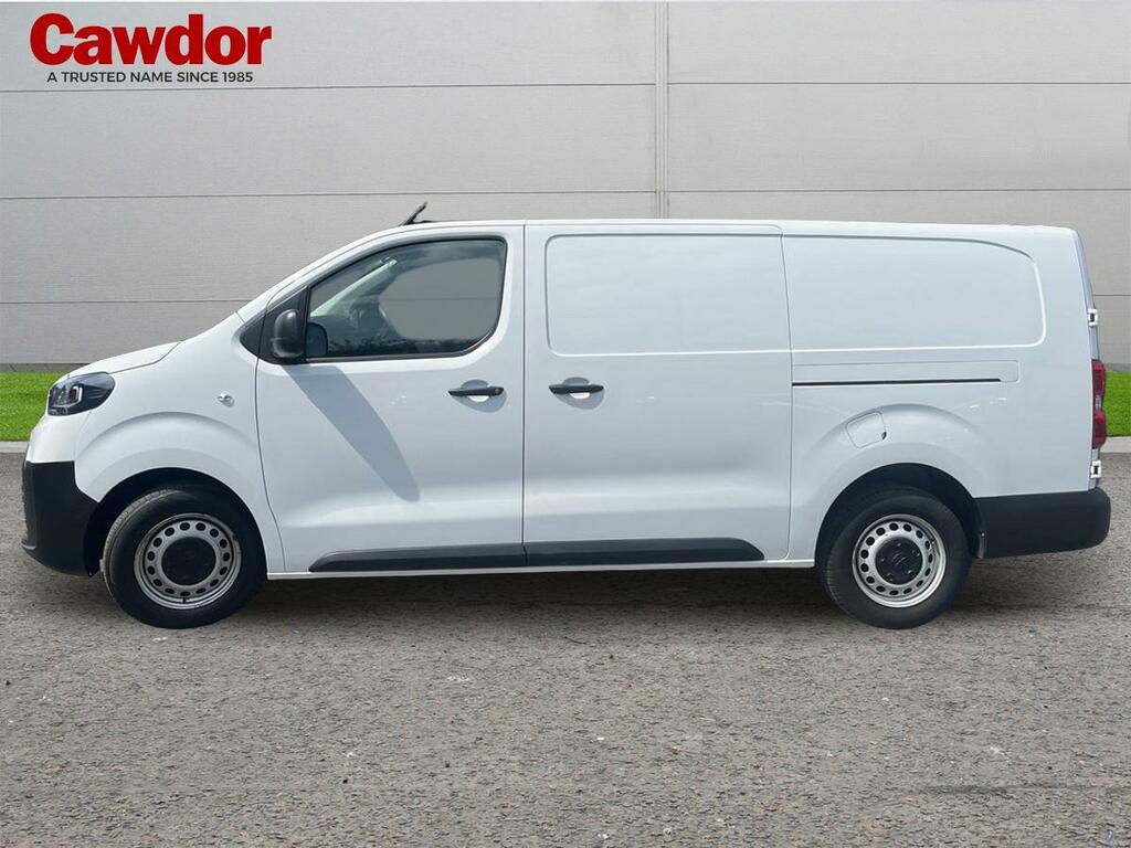 Toyota PROACE Active BJ74ZHY White #6