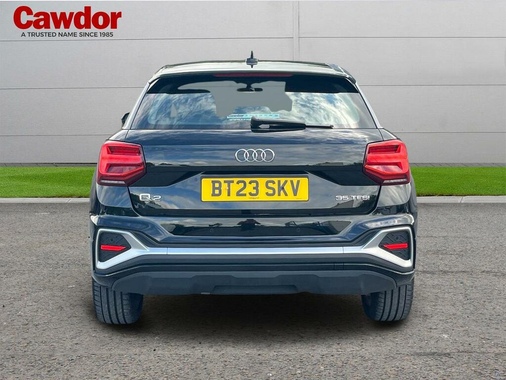Audi Q2 S Line 35 Tfsi S-a BT23SKV Black #4