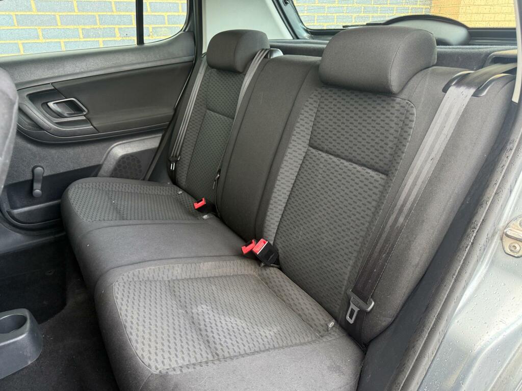 Skoda Fabia 1.2 Tsi Yellow #22