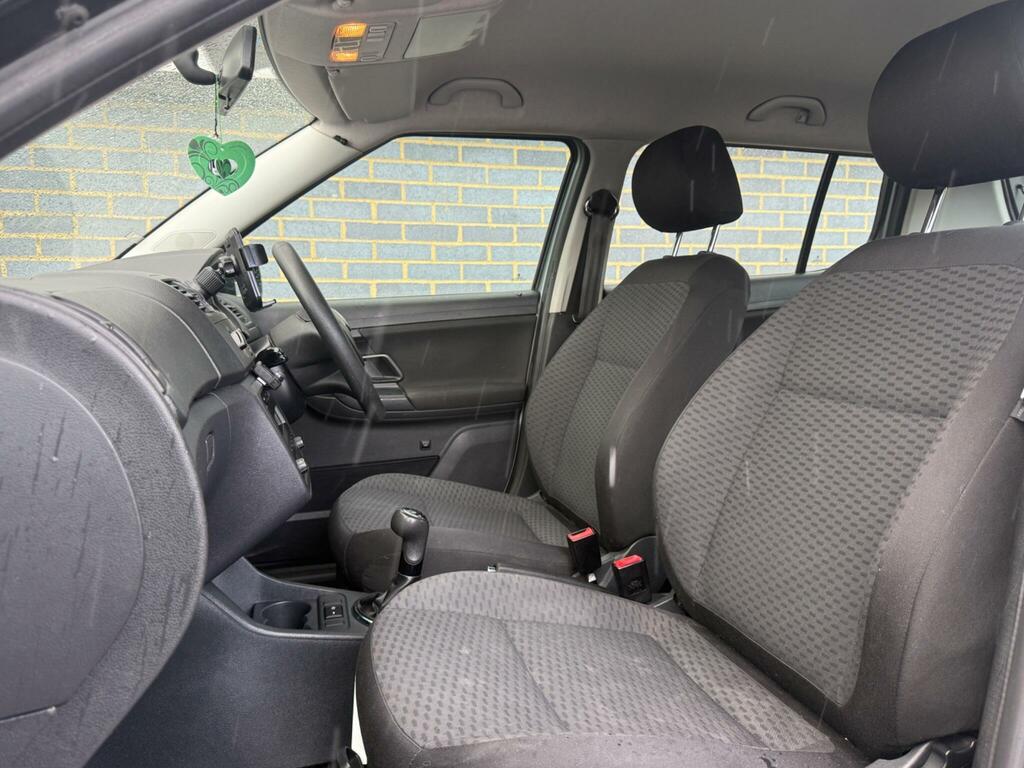 Skoda Fabia 1.2 Tsi Yellow #31